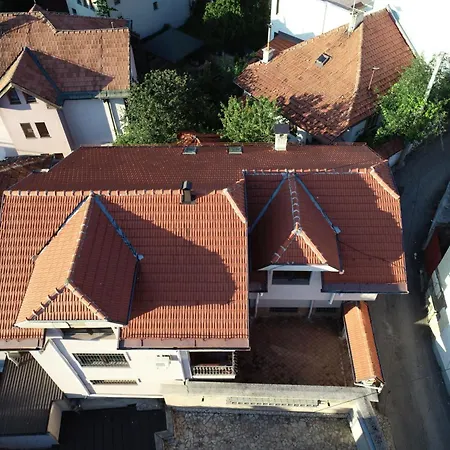 By Expert Bascarsija וילה סראייבו